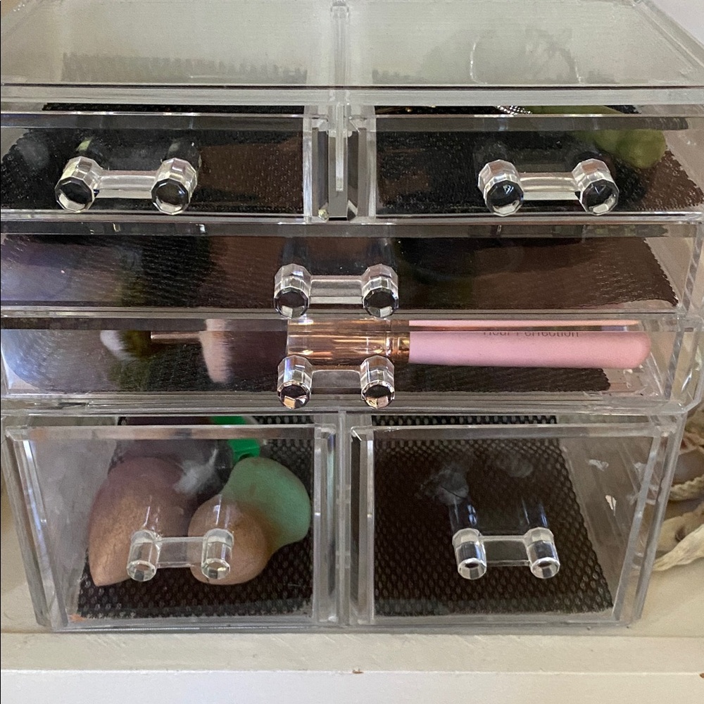 Clear Acrylic Makeup Organizer